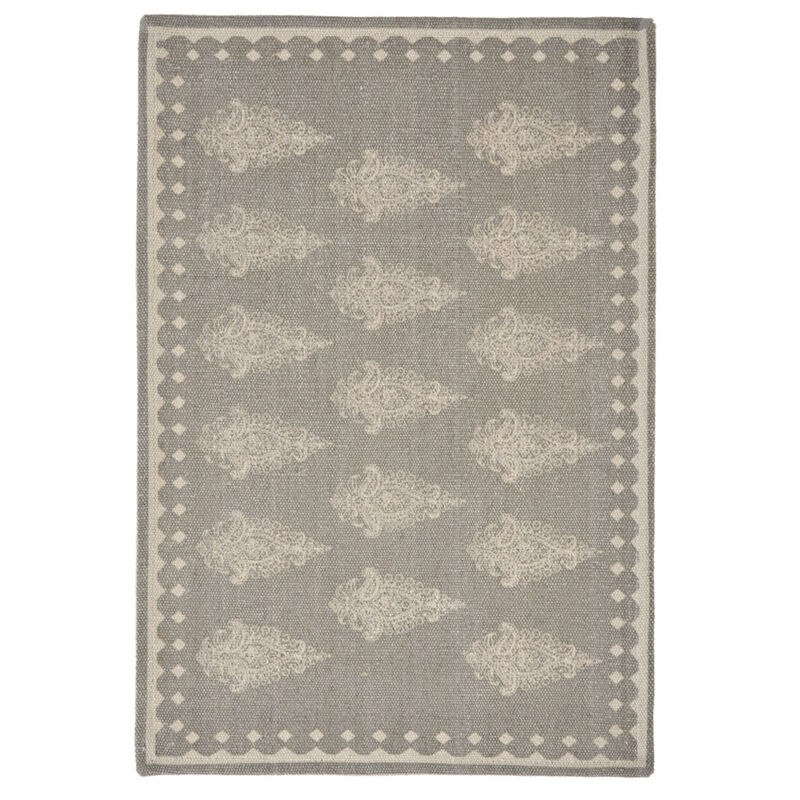 HomeRoots 19" Set of Four Gray And Cream Geometric Medallion Cotton Placemats image number 2