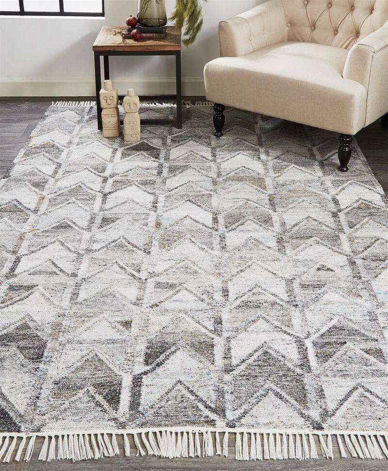 Beckett 0813F Gray/Silver/Taupe 5' x 8' Rug