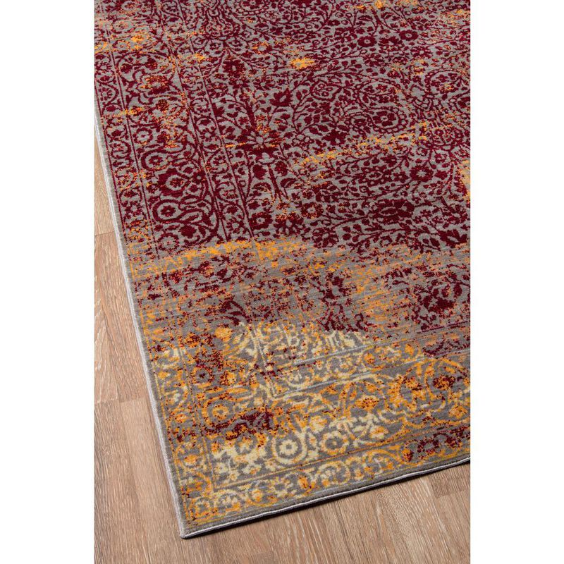 Momeni Petra Area Rug, Red, 2'3 X 3'9