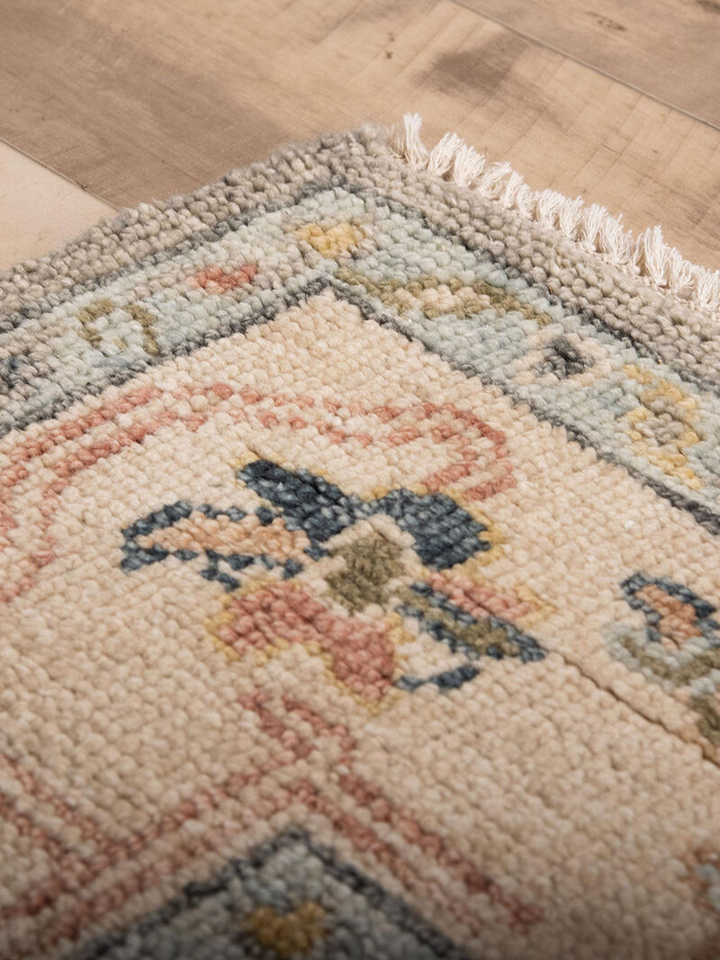 Hallmark HAL239 6' x 9' Rug image number 3