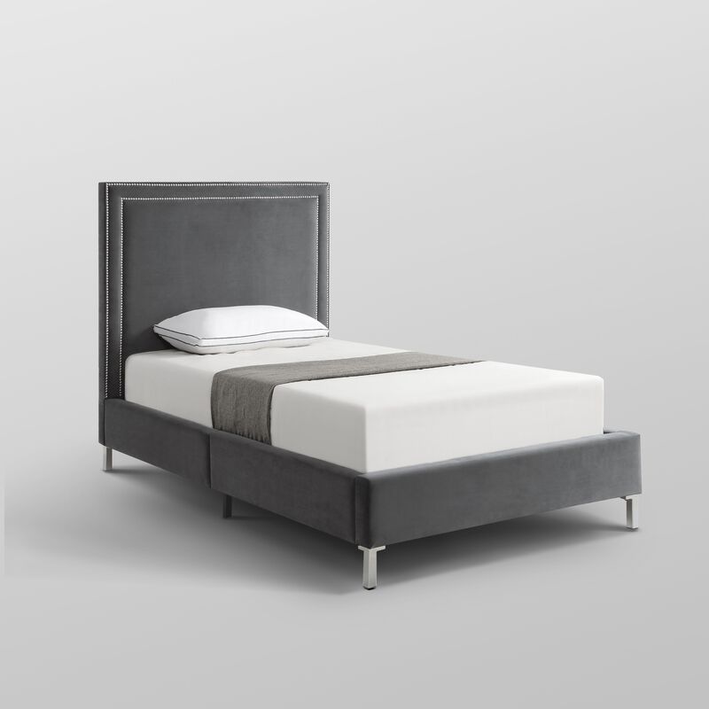 Inspired Home Galmori Platform Bed