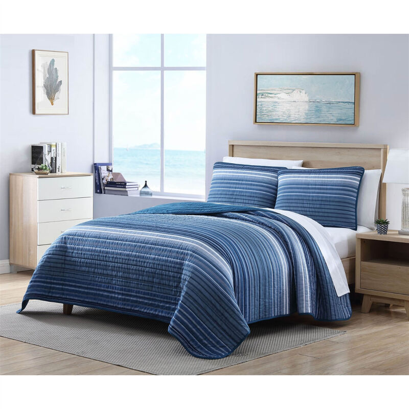 Beach-Inspired Coastal Stripe Cotton Quilt Set &ndash; 3-Piece Reversible Bedding