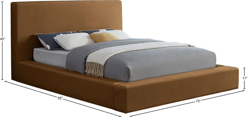 Meridian Furniture Dorian Saddle Velvet Queen Bed image number 6