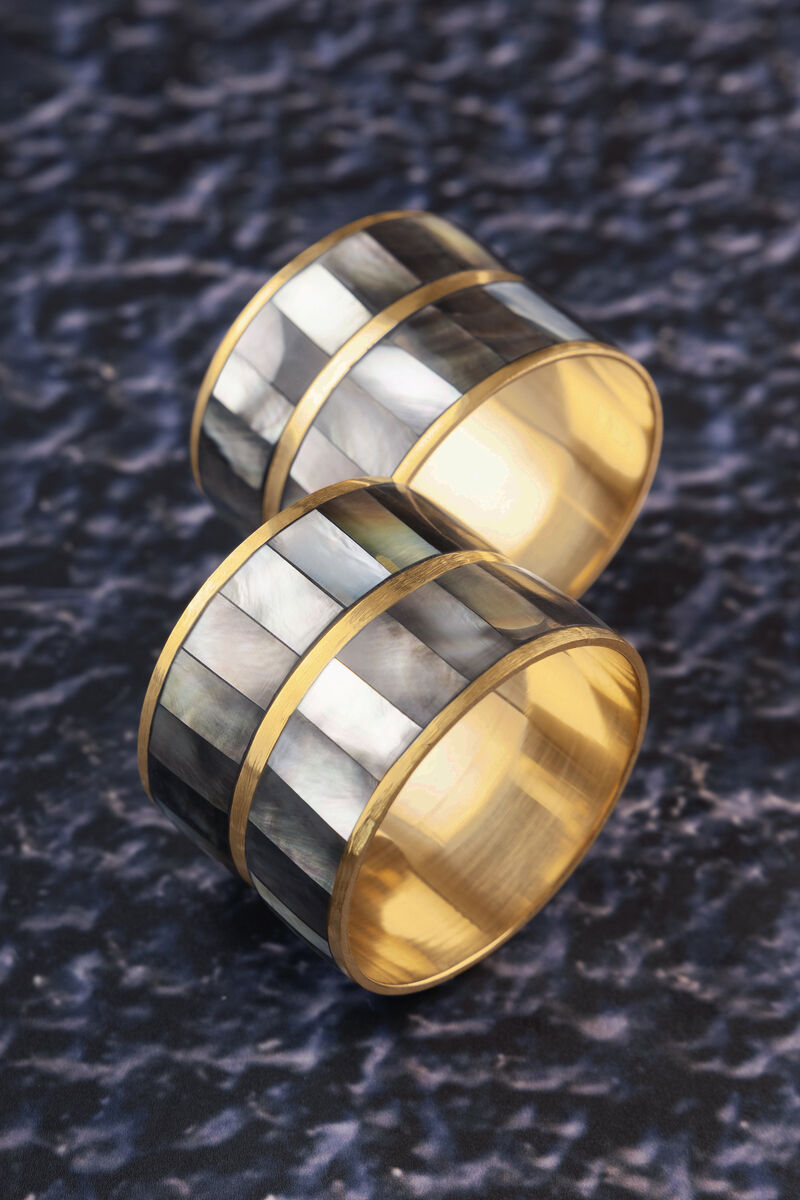 Primrose Black Pearl Napkin Rings, Set of 6