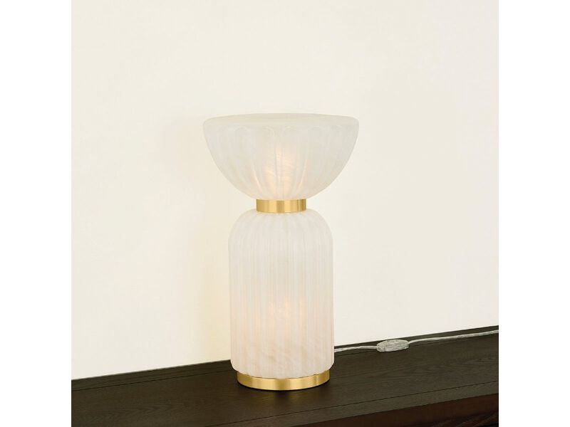 Cordelia Table Lamp image number 4