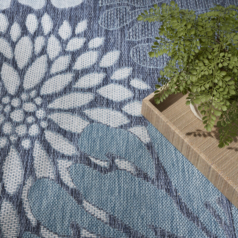 HomeRoots Floral Indoor Outdoor Area Rug image number 5