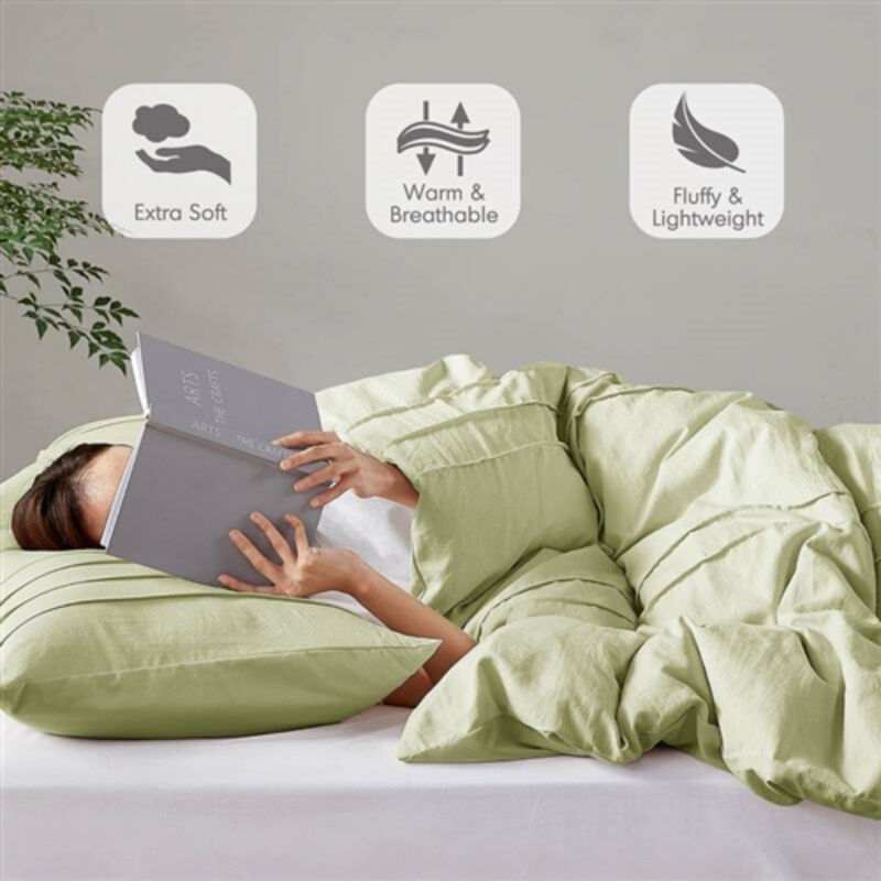 3-Piece Lightweight Microfiber Comforter Set with Pleated Design