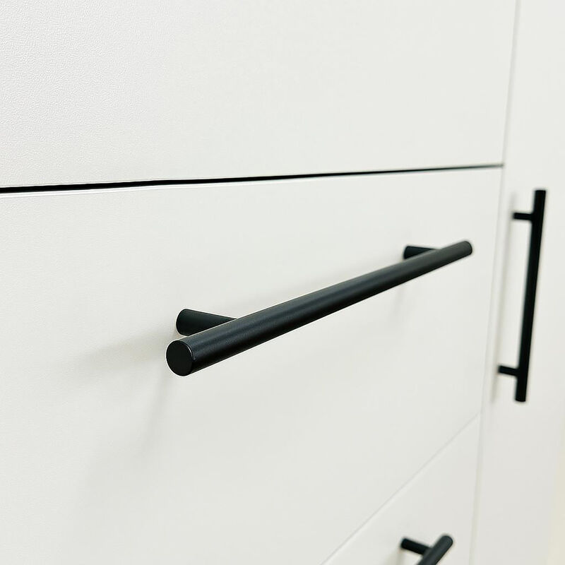 Robin Gentleman's Chest in White