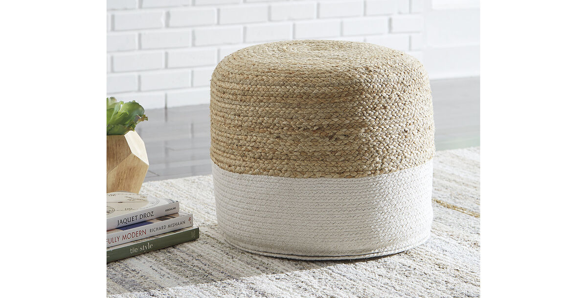 Sweed Valley Pouf