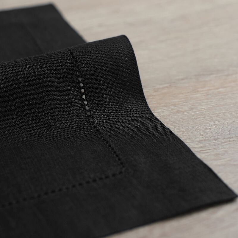 Christmas Linen Dinner Napkins 20 x 20 in Set of 6 - Classic Hemstitch, Solino Home