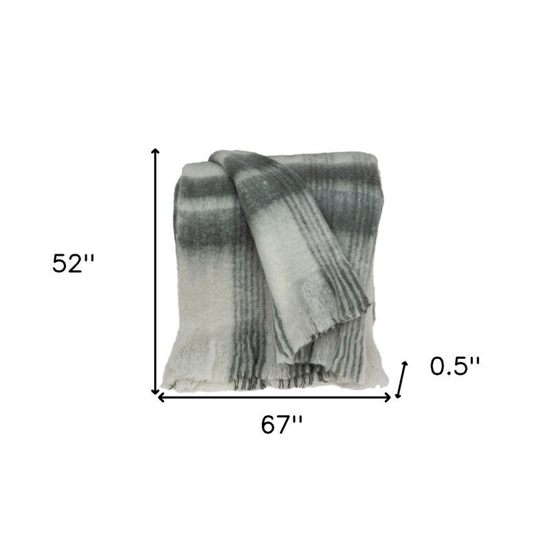 HomeRoots Transitional Gray and White Woven Handloom Throw image number 5