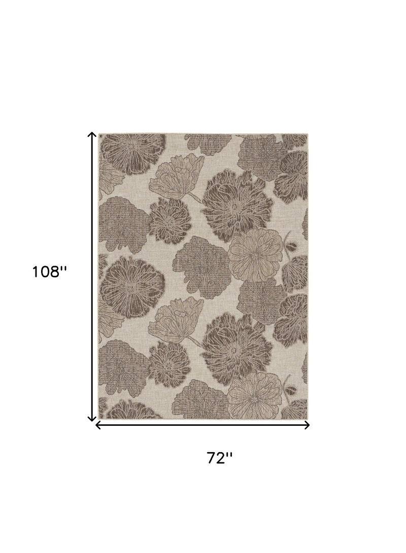 HomeRoots Floral Indoor Outdoor Area Rug image number 6