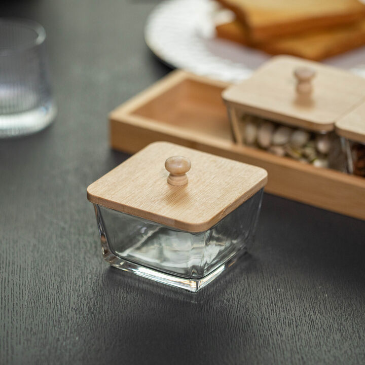 Basicwise Set of 3 Square Glass Jars with Bamboo Lids and Wooden Tray – Rectangular Charcuterie, Snack Organizer and Fruit Platter for Party, Candy Jars, Cookies, Nuts, Fruits and Snack Box