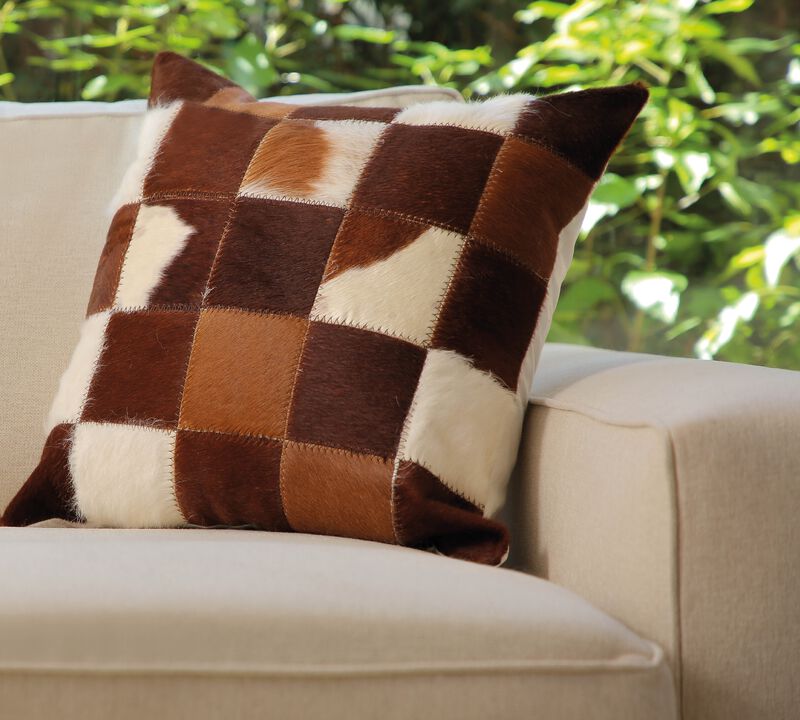 Cowhide Pillow Cover 20&Prime; x 20&Prime; &ndash; Pampa Design