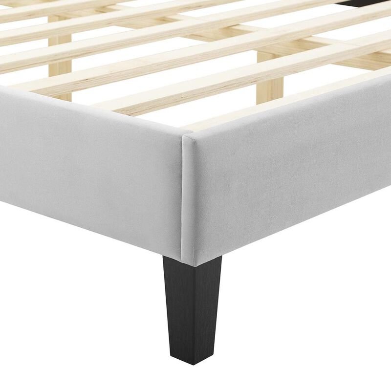 Current Performance Velvet King Platform Bed image number 4
