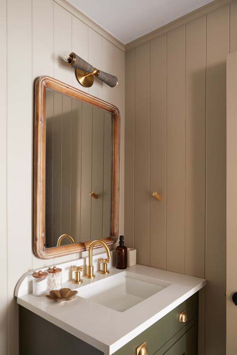 Dax Wall Sconce image number 3