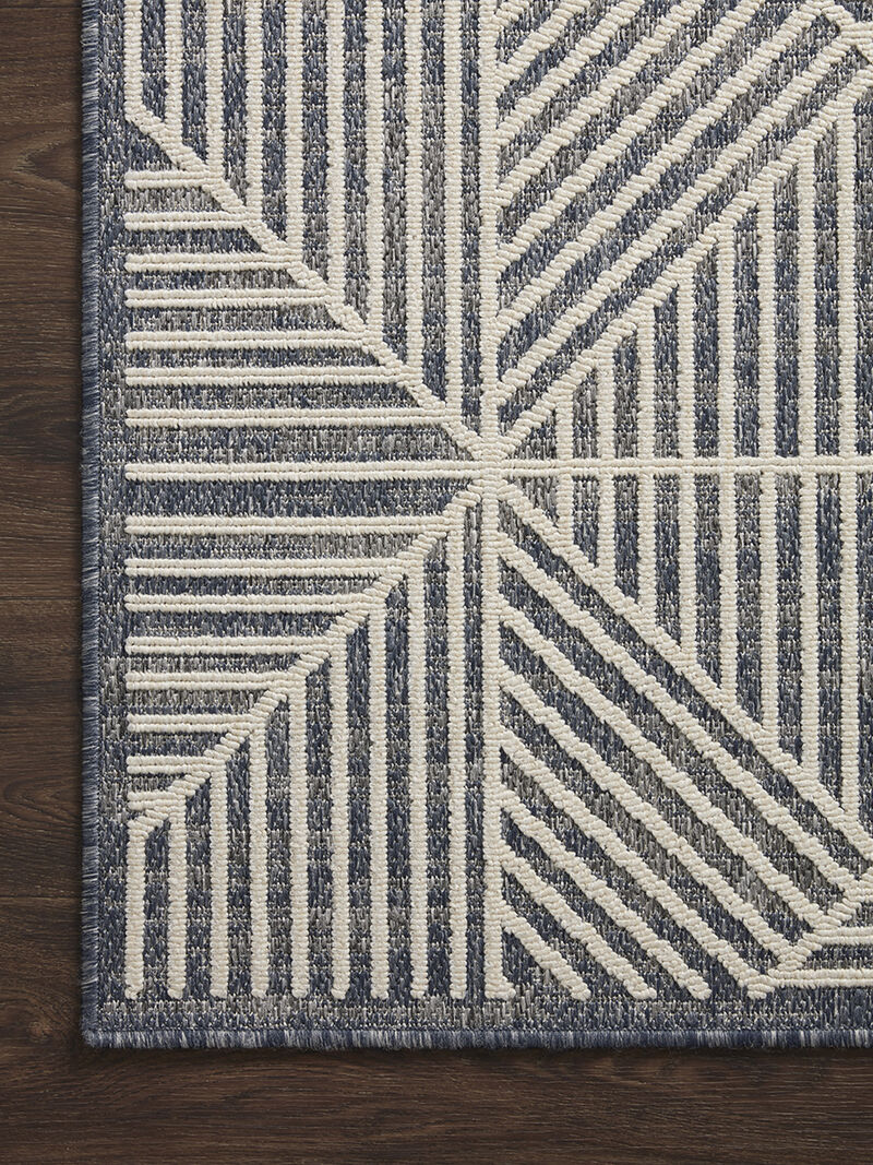 Rainier RAI03 Denim/Ivory 3'11" x 5'11" Rug