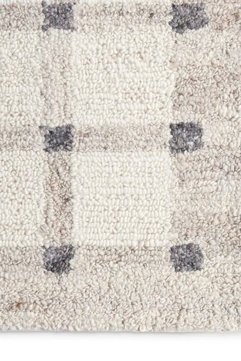Form And Weave Hildie & Weave Hildie White Alyssum 8' 8'6" x 11'6" Rug image number 9