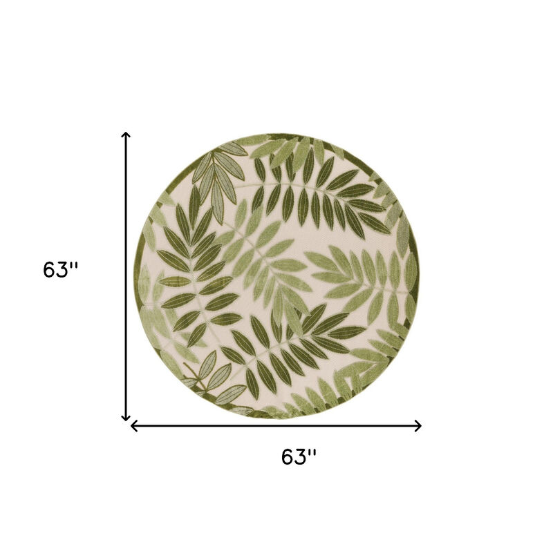HomeRoots 5' Ivory And Green Round Palm Leaf Indoor Outdoor Area Rug image number 5