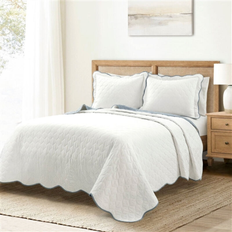 Scalloped Edge Reversible Thin Light Quilt Set Soft Lightweight Bedding