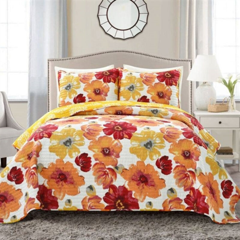 Soft Flowers Quilt Set Lightweight Microfiber Bedding for Comfortable Sleep