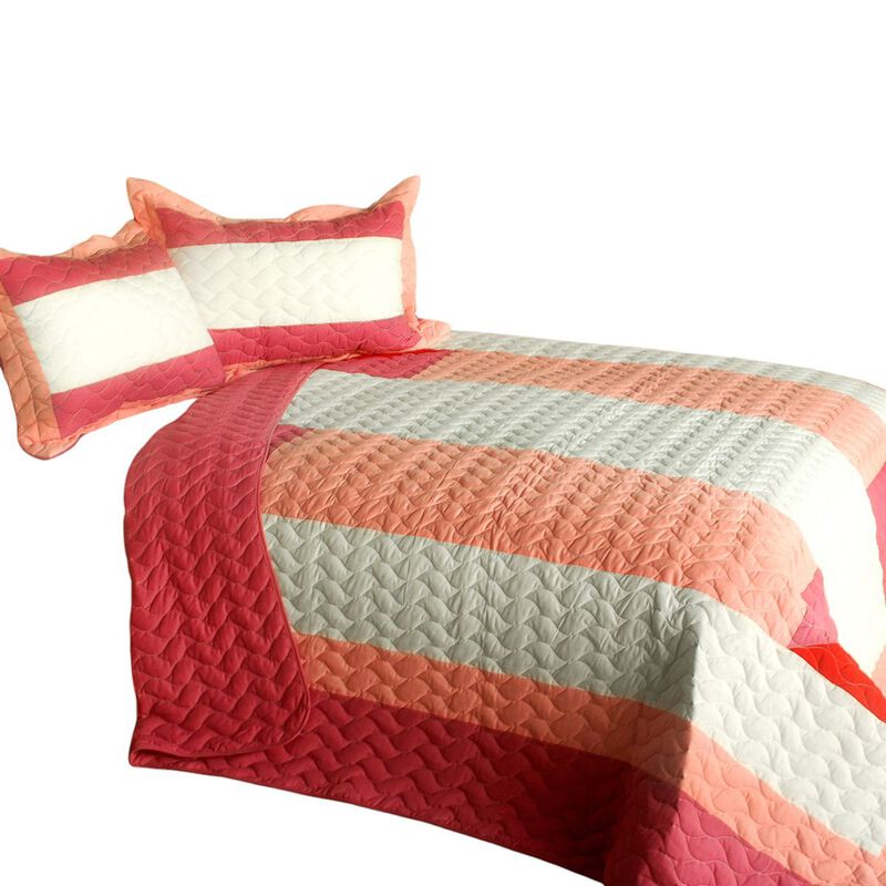 3-Piece Quilted Patchwork Quilt Set with Matching Pillow Shams image number 1