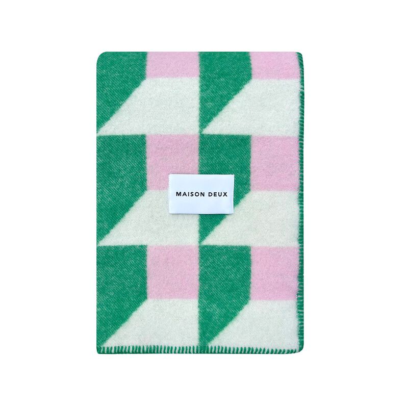 Blanket CUBICS 4.25 x 6.5ft image number 0