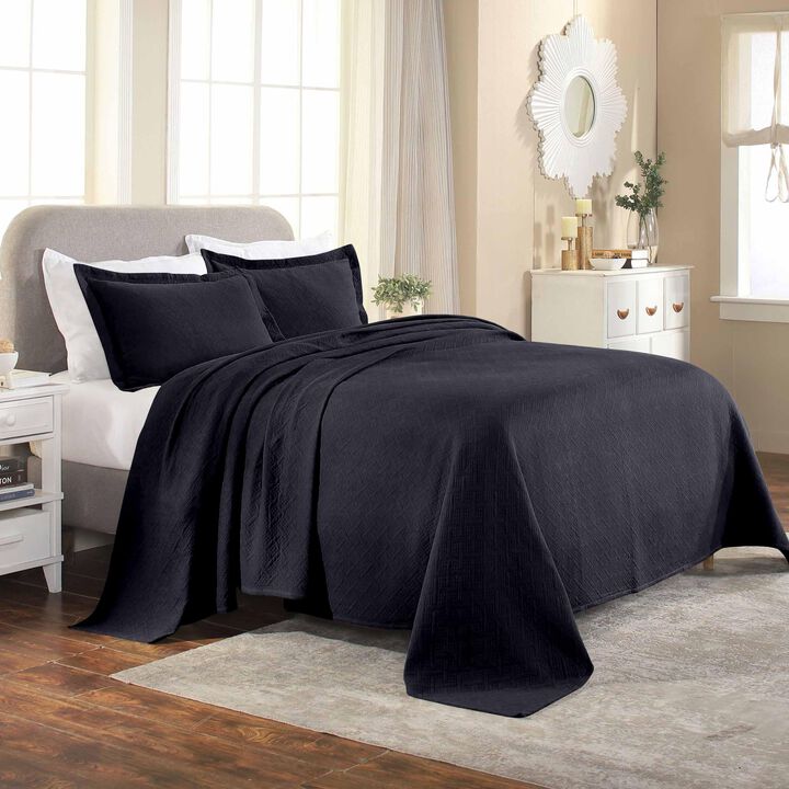 Lightweight Cotton Matelasse Bedspread Set with Matching Shams