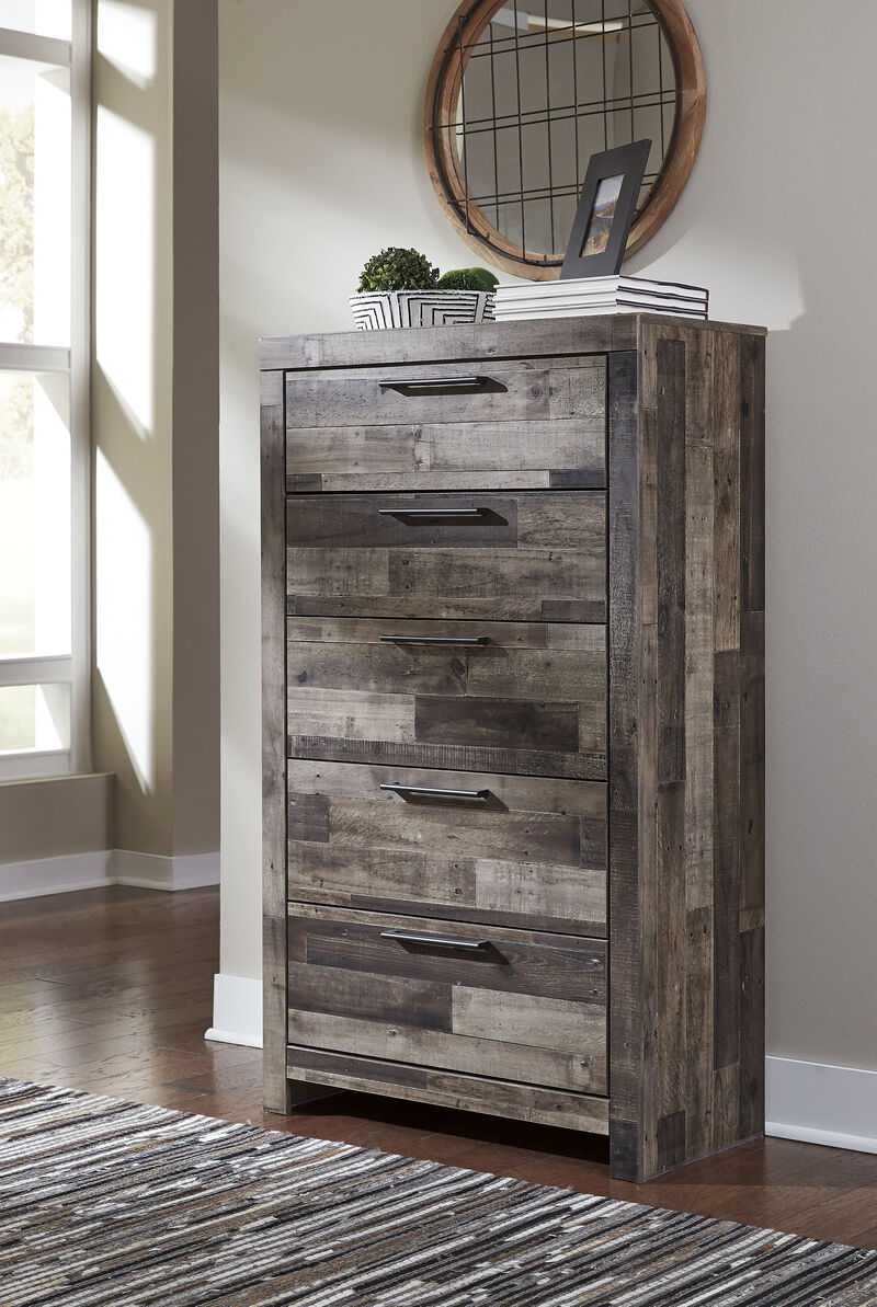Derekson Chest of Drawers image number 1