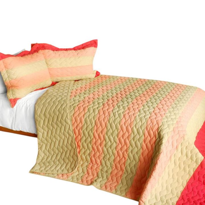 3-Piece Patchwork Quilt Set for Bed, Champagne Honey Quilted Design-Pink