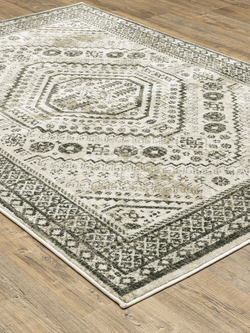 Georgia 3'10" x 5'5" Ivory Rug