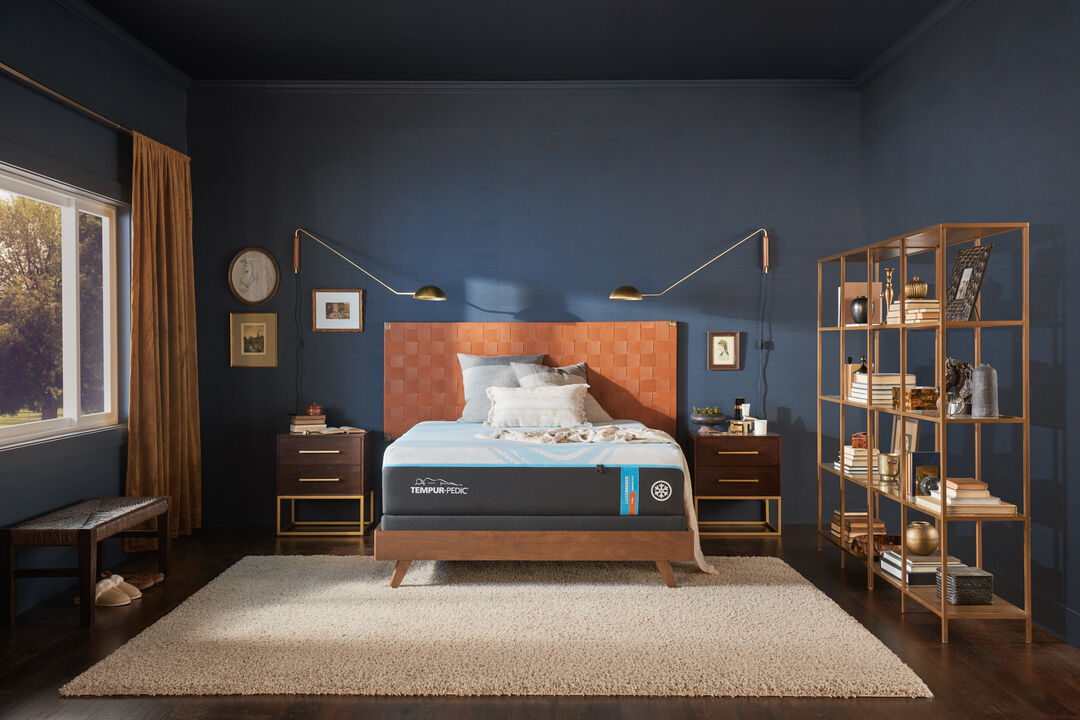 Tempur-Pedic Luxe Breeze Firm King Mattress