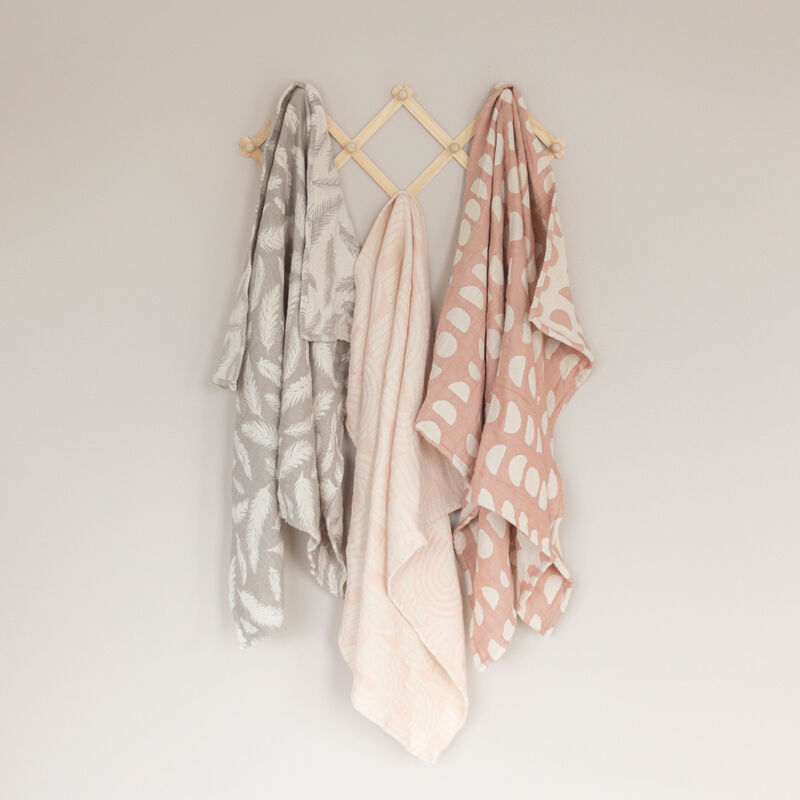 Cotton Jacquard Neutral Baby Blanket (Copper Moon Phase) image number 6