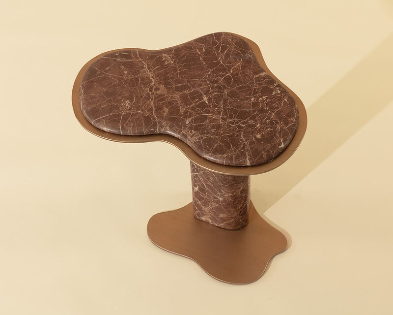 Isola End Table image number 3