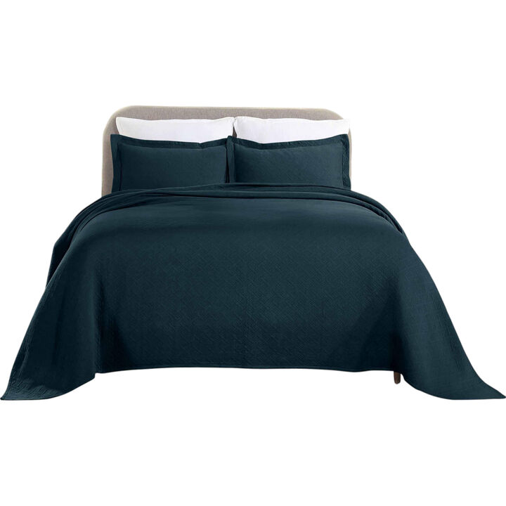 Lightweight Cotton Matelasse Bedspread Set with Matching Shams