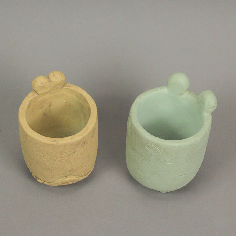 Set of 2 Snail & Frog Resin Planters Indoor Outdoor Cute Succulent Flower Pots image number 2