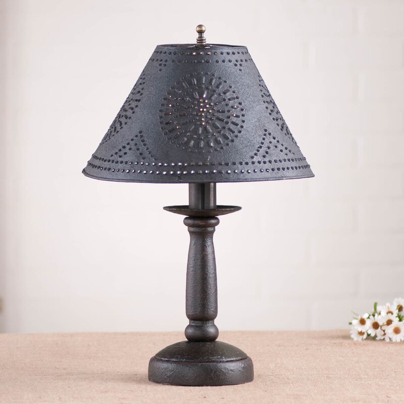 Butcher's Lamp In Americana Black With Shade image number 1