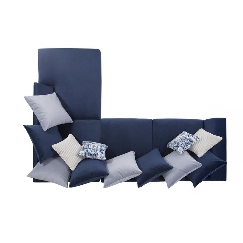 American Furniture Classics American Furniture L Shaped Sectional Sofa with 8 Back Pillows and 4 Accent Pillows