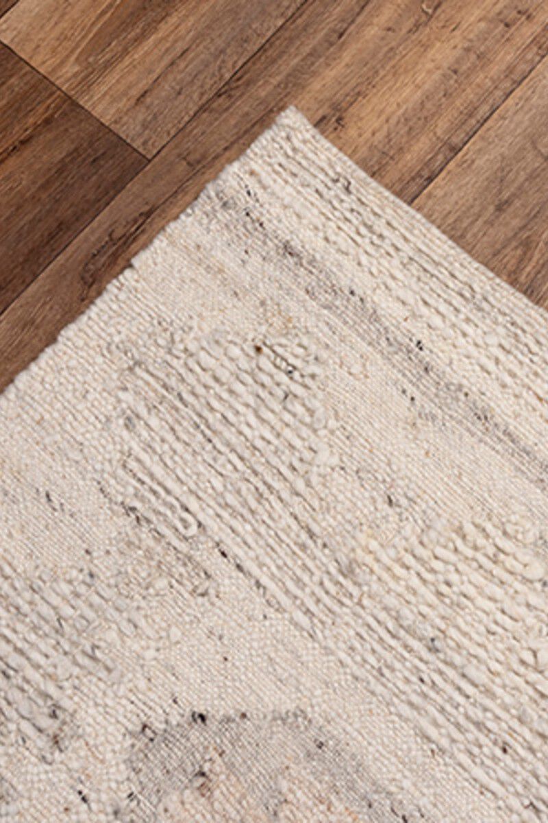 Nova NVA947 5' x 7'6" Rug image number 4