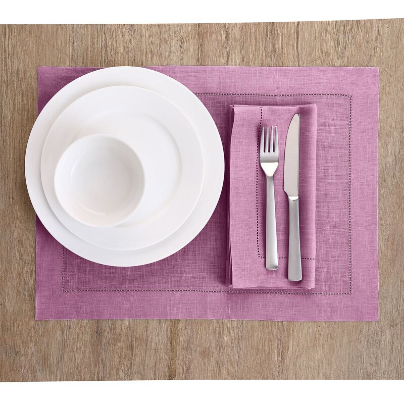Solino Home Classic Hemstitch 100% Linen Placemats &ndash; Set of 4, 14 x 19 in, Machine Washable, Holiday and Everyday Dining