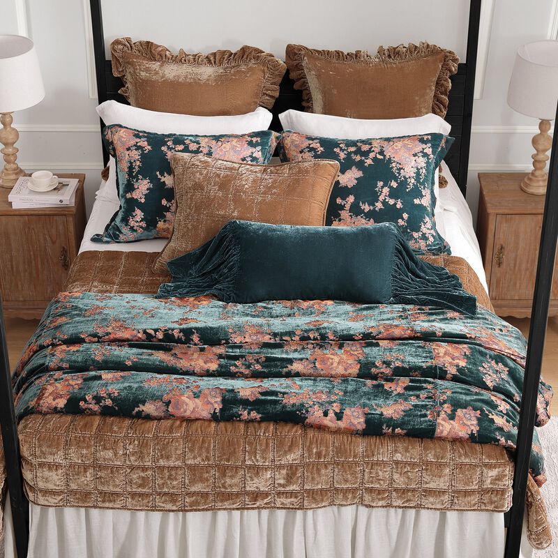 Josephine Queen Duvet Cover Set image number 1