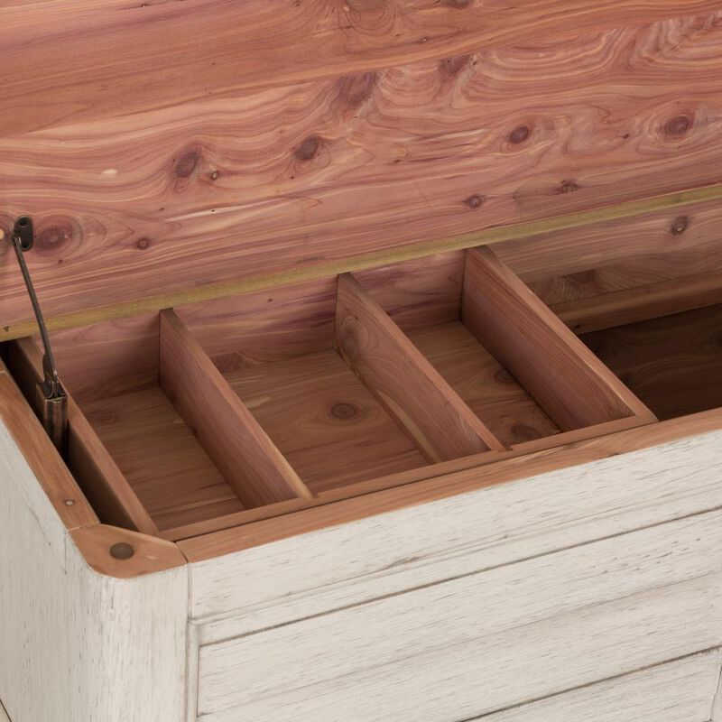 Liberty Furniture Farmhouse Reimagined Storage Trunk in Antique White w/ Chestnut Top image number 7