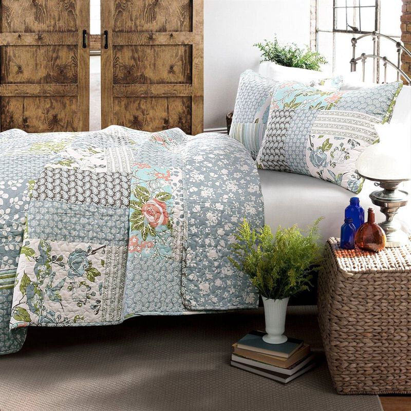 Floral Cotton Quilt Set Lightweight and Breathable 3-Piece Bedding