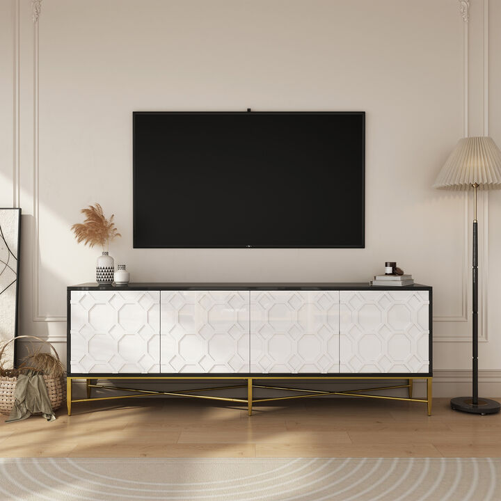 Wumpum Scheme Press Design TV Stand
