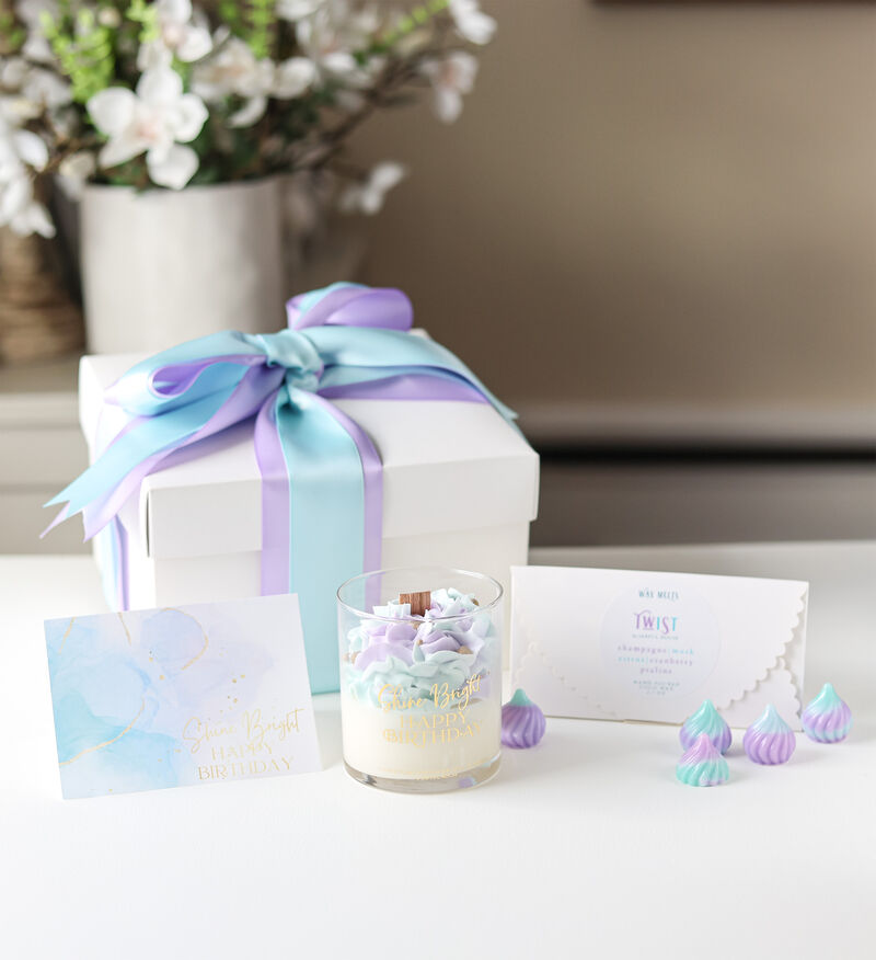 Shine Bright Happy Birtday Gift Set – Dessert Candle + Honeycomb Wax Melts