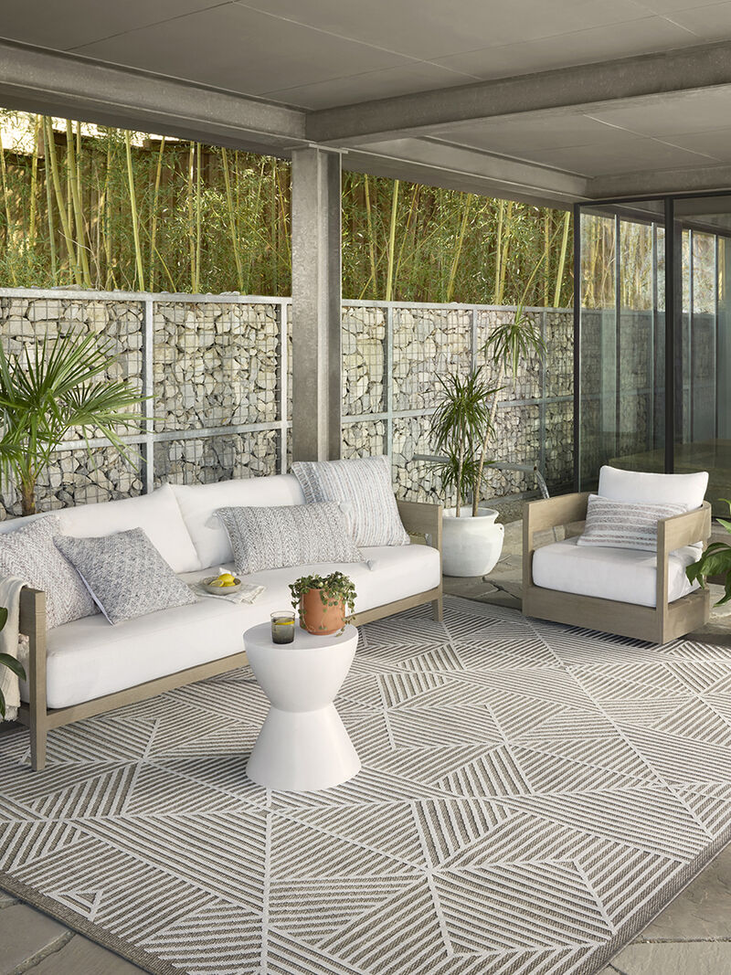 Rainier RAI03 Natural/Ivory 5'3" x 7'7" Rug by Loloi II