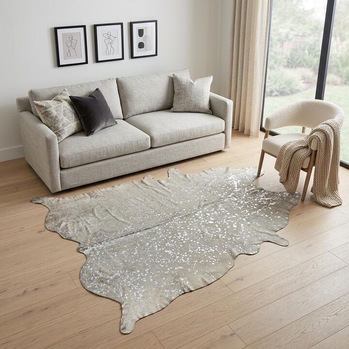 HomeRoots Cowhide Hand Knotted Area Rug