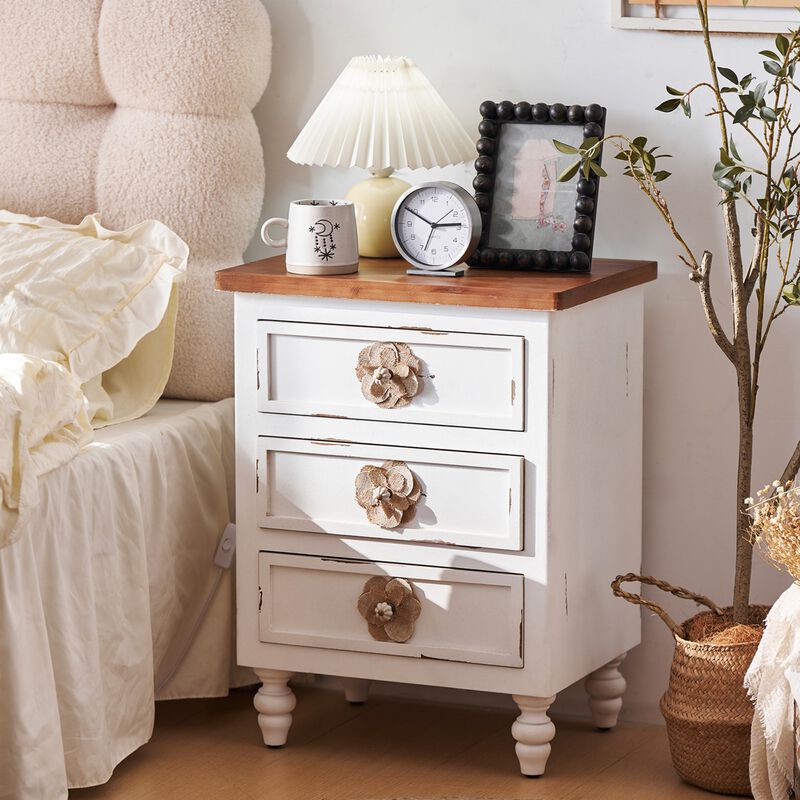 Fofswo Farmhouse End Table image number 7