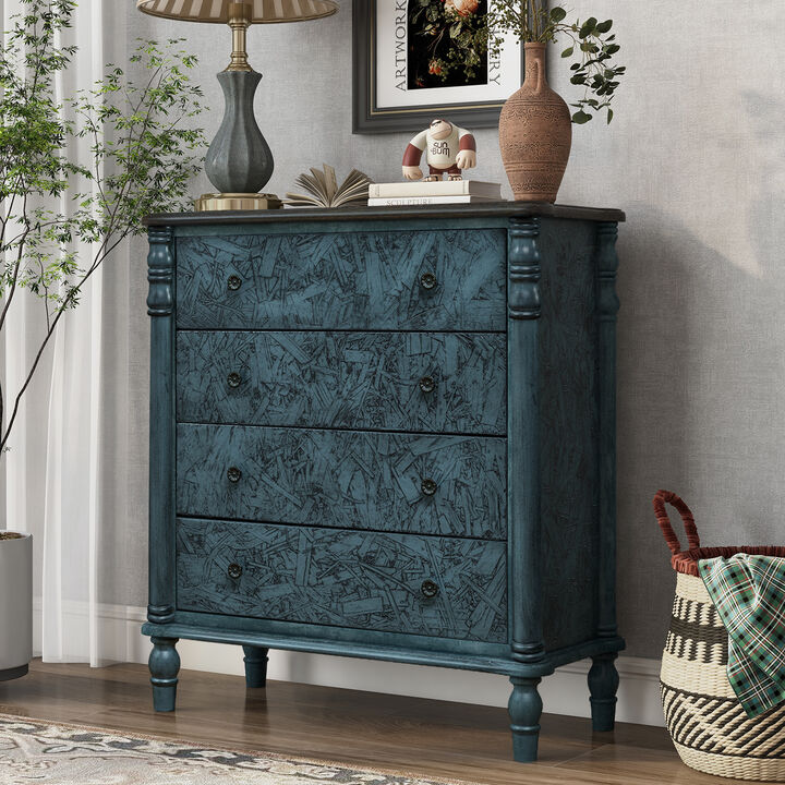 Zugtes Farmhouse Chest