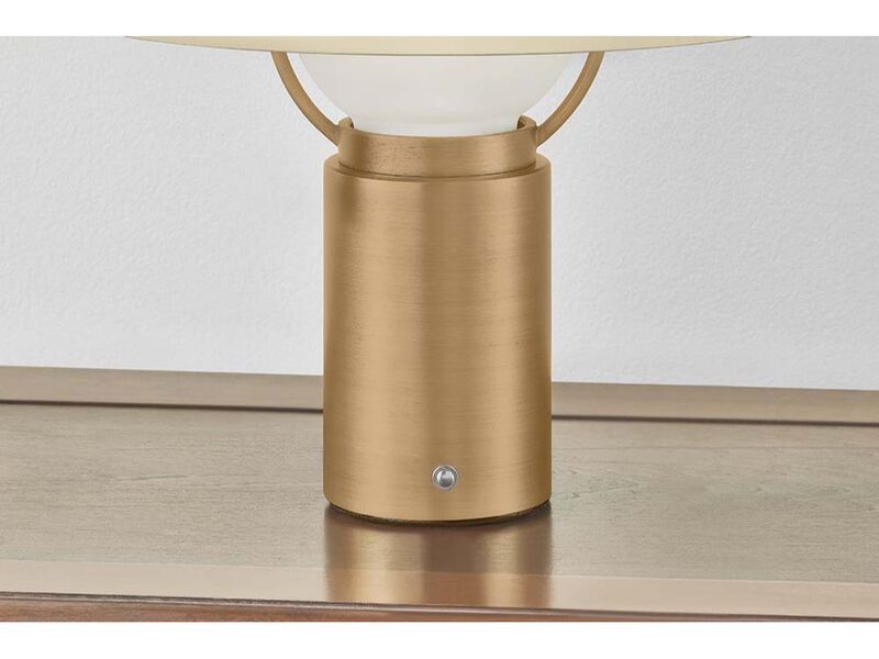 Kindle Rechargeable Table Lamp image number 1